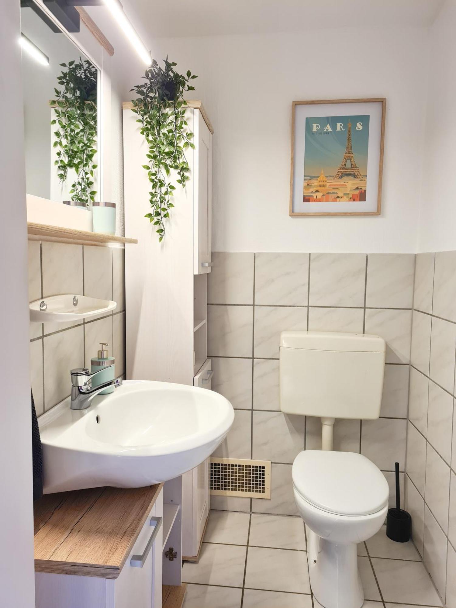 Ferienwohnung Rote Tuer - Landleben Pur! Kirchhain Esterno foto