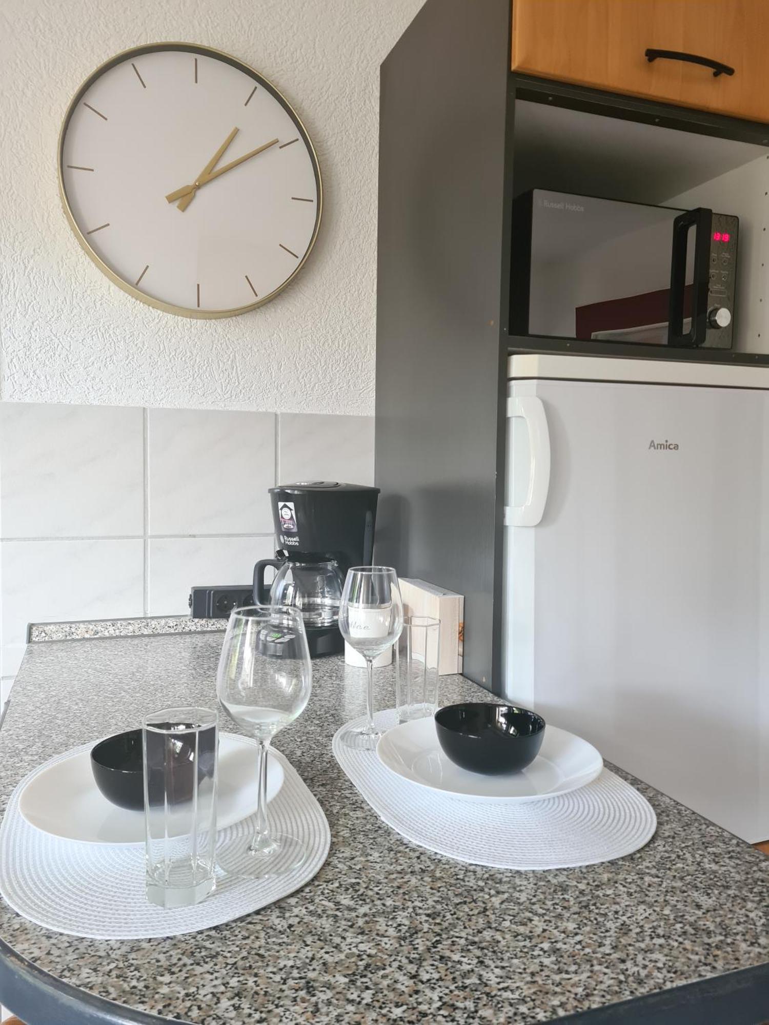 Ferienwohnung Rote Tuer - Landleben Pur! Kirchhain Esterno foto